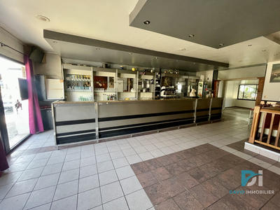 Immeuble - 219 m² - 4 pièces