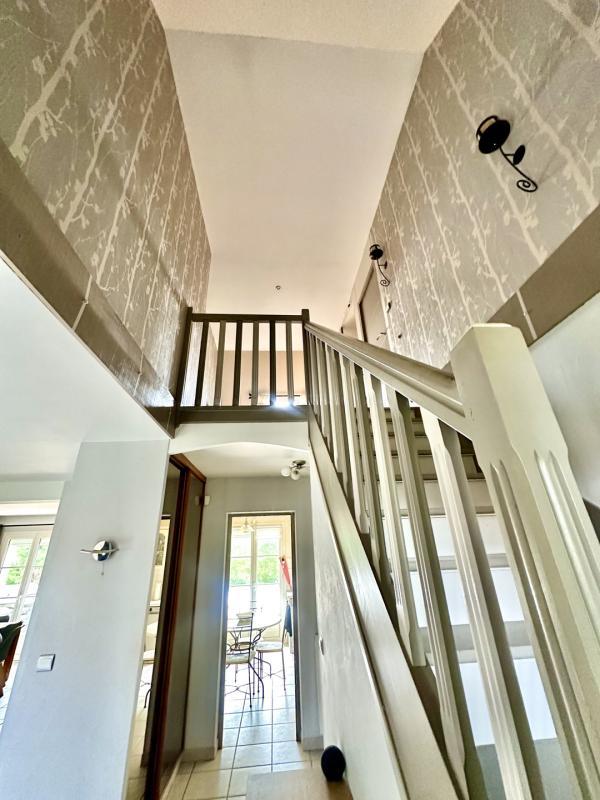 Maison - 185 m² - 7 pièces