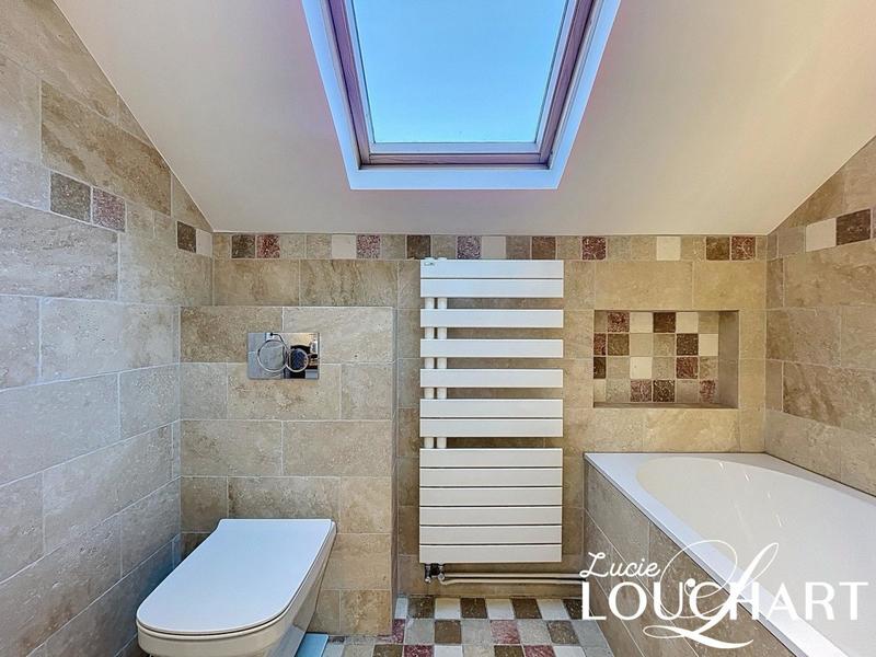 Maison - 155 m² - 6 pièces