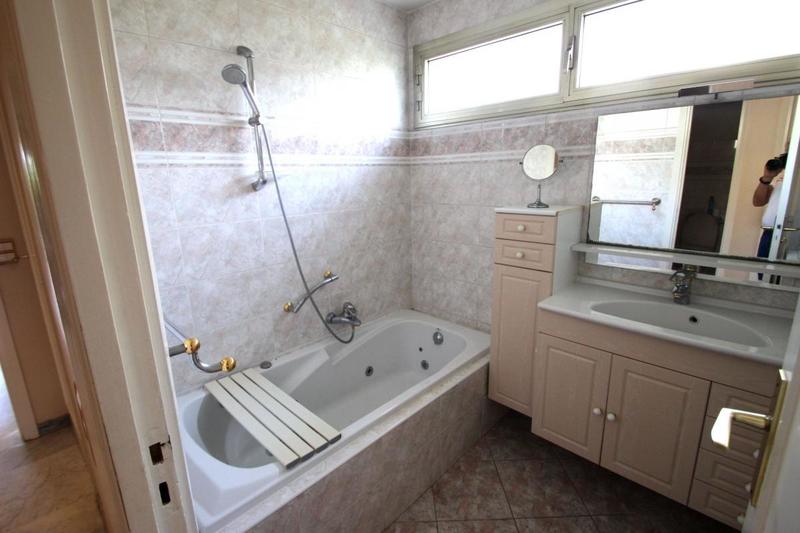 Appartement - 67 m² - 2 pièces