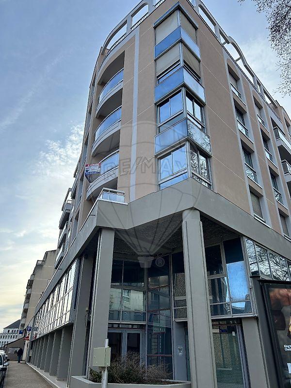 Appartement - 89 m² - 4 pièces