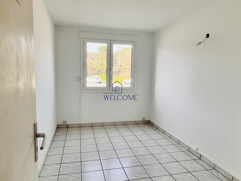 Appartement - 60 m² - 4 pièces