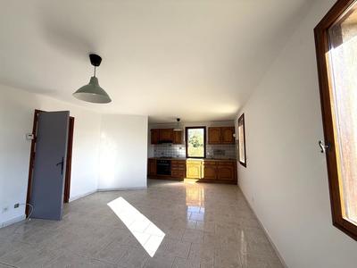 Maison - 68 m² - 4 pièces