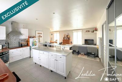 Maison - 93 m² - 4 pièces