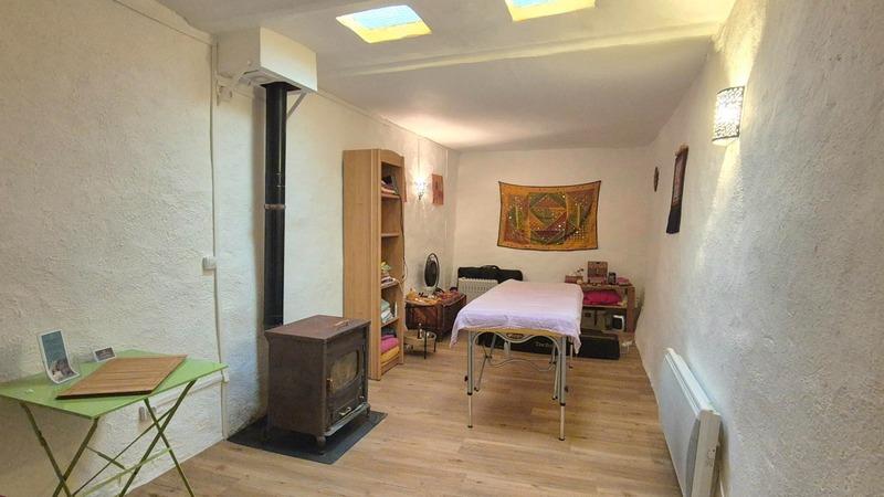 Maison de village - 99 m² - 6 pièces