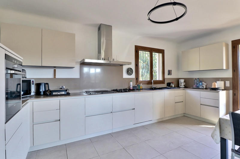 Appartement - 147 m² - 5 pièces