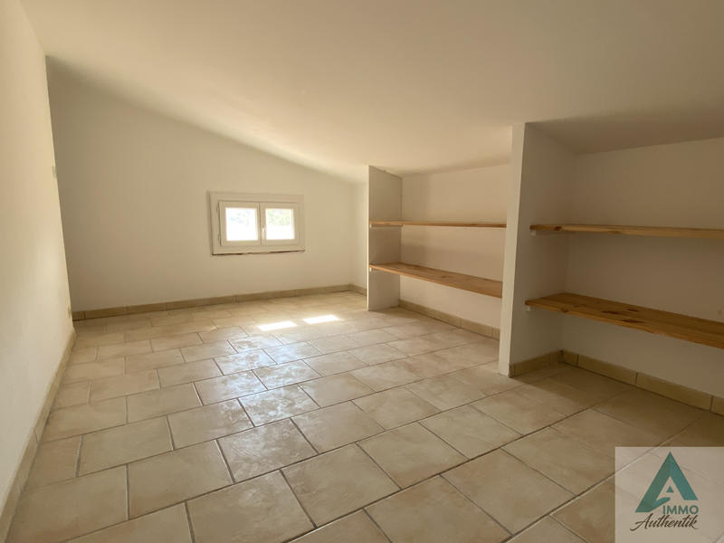 Appartement - 77 m² - 3 pièces