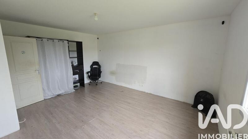 Maison - 209 m² - 6 pièces