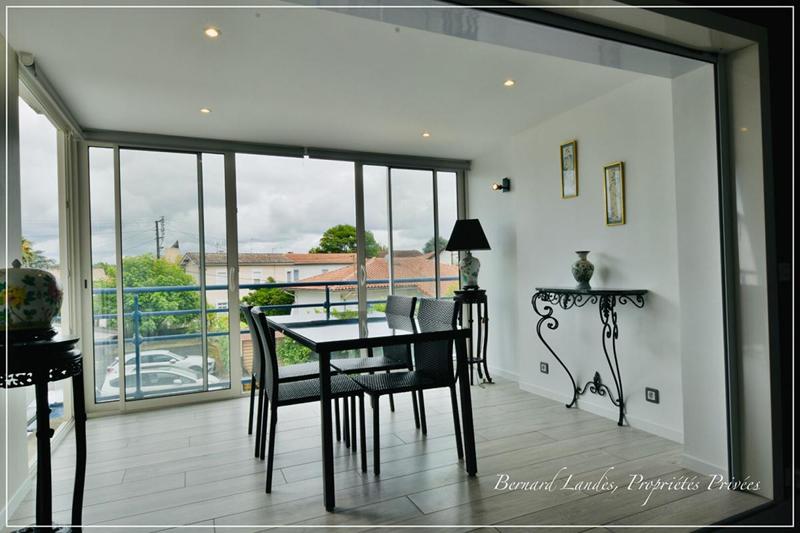 Appartement - 96 m² - 3 pièces