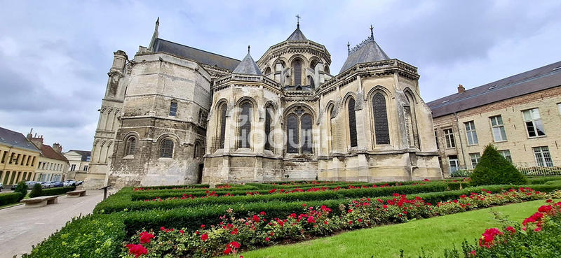 Maison - 190 m² - 9 pièces