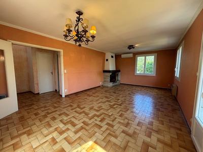 Villa - 102 m² - 4 pièces