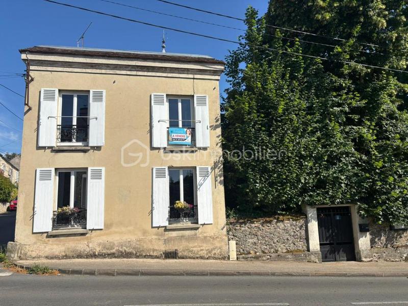 Demeure - 161 m² - 5 pièces