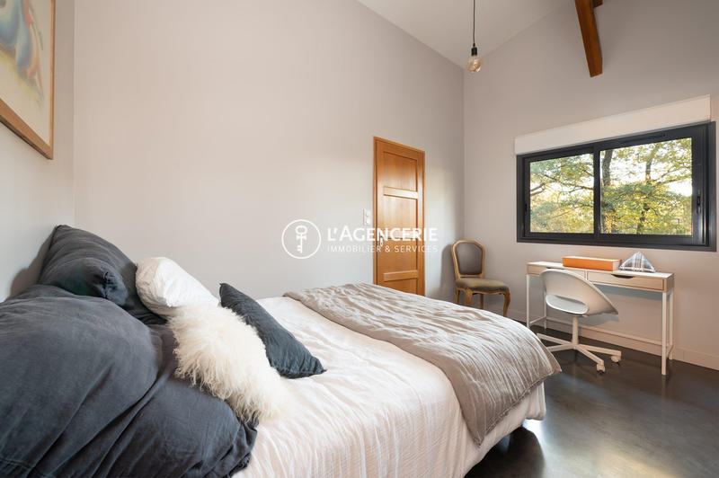 Maison - 175 m² - 6 pièces