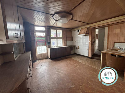 Maison ancienne - 180 m² - 11 pièces