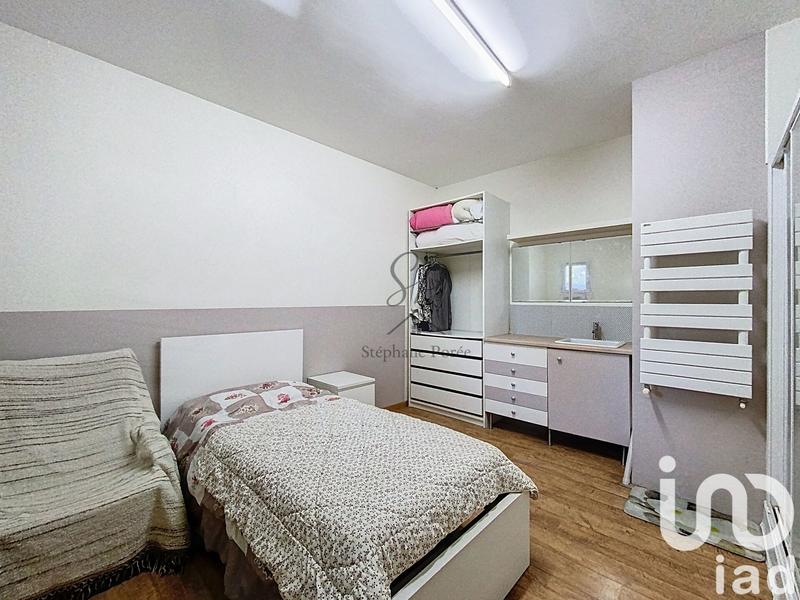 Maison - 415 m² - 15 pièces