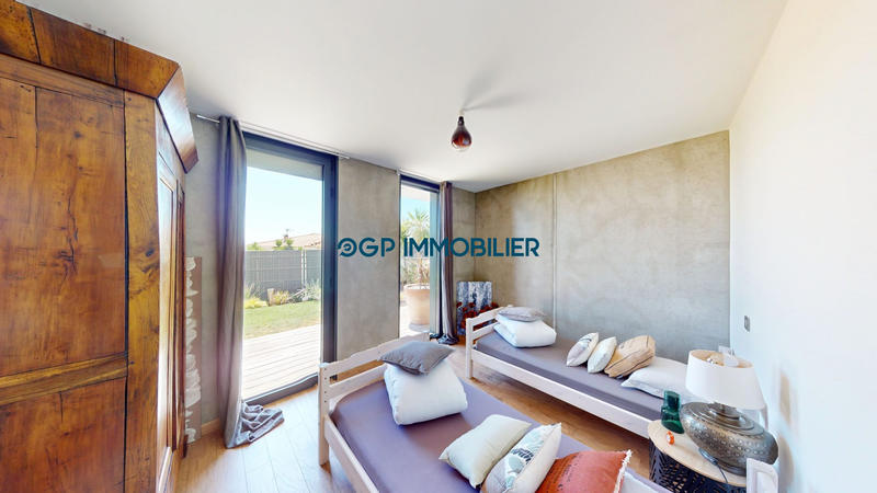 Maison contemporaine - 205 m² - 5 pièces