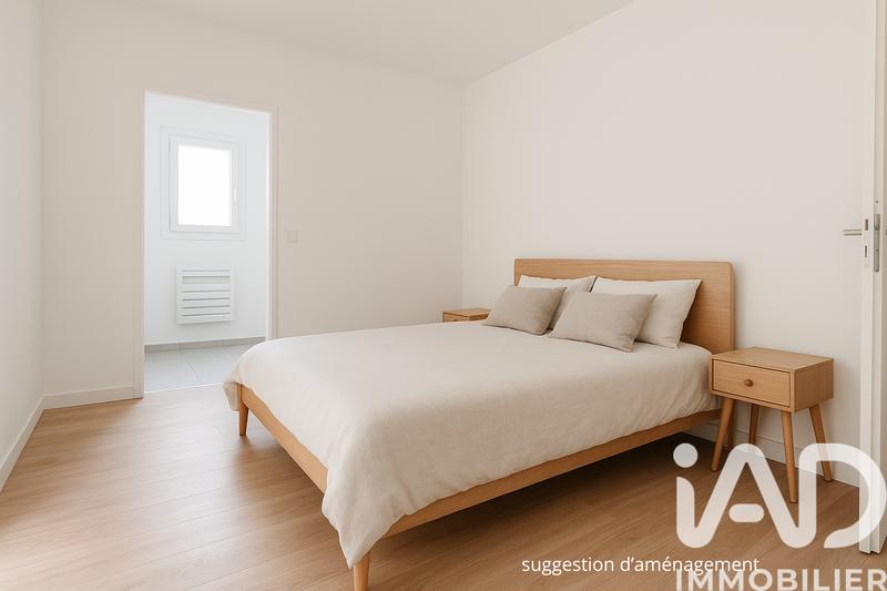 Maison - 93 m² - 4 pièces