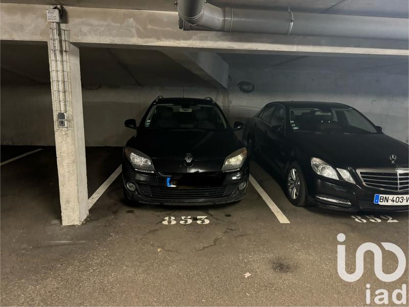 Parking - 12 m²