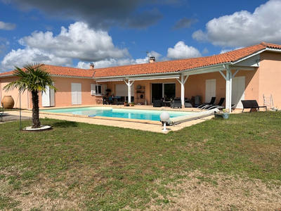 Villa - 165 m² - 6 pièces