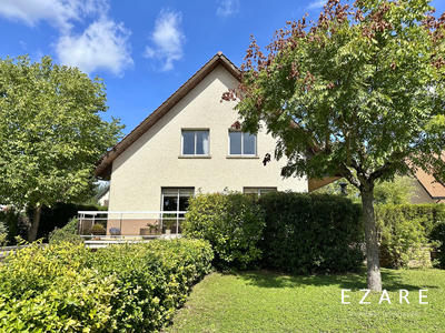 Maison - 190 m² - 6 pièces