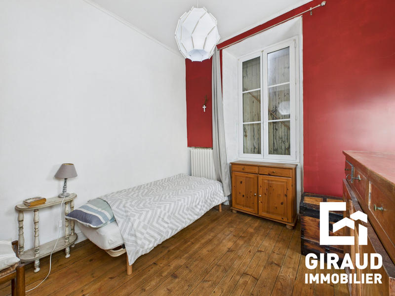 Maison ancienne - 215 m² - 7 pièces