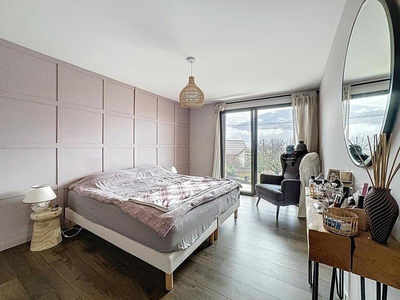 Maison - 177 m² - 5 pièces