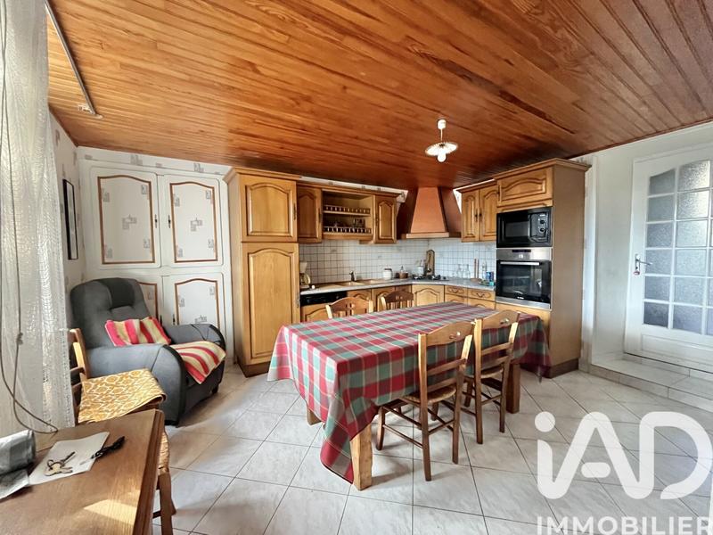 Maison - 97 m² - 4 pièces