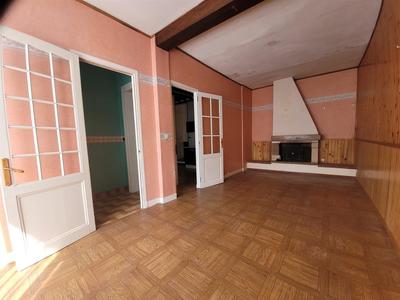 Maison - 85 m² - 4 pièces