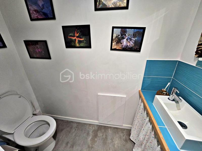 Maison traditionnelle - 202 m² - 7 pièces