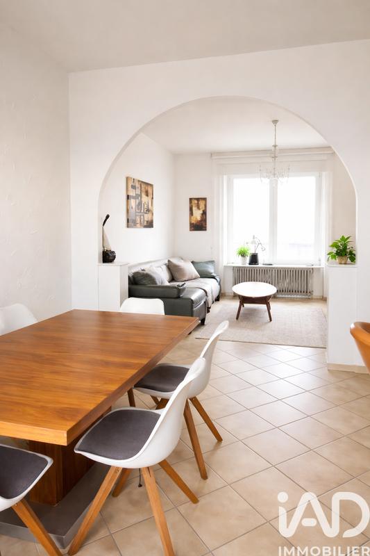 Maison - 180 m² - 8 pièces