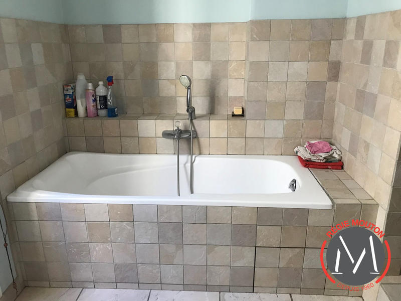 Appartement - 82 m² - 3 pièces