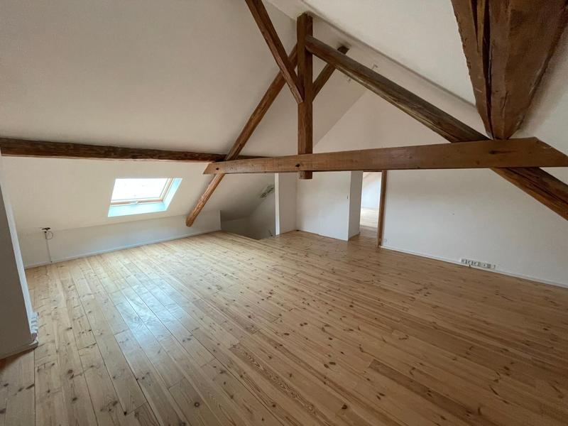 Maison - 174 m² - 6 pièces