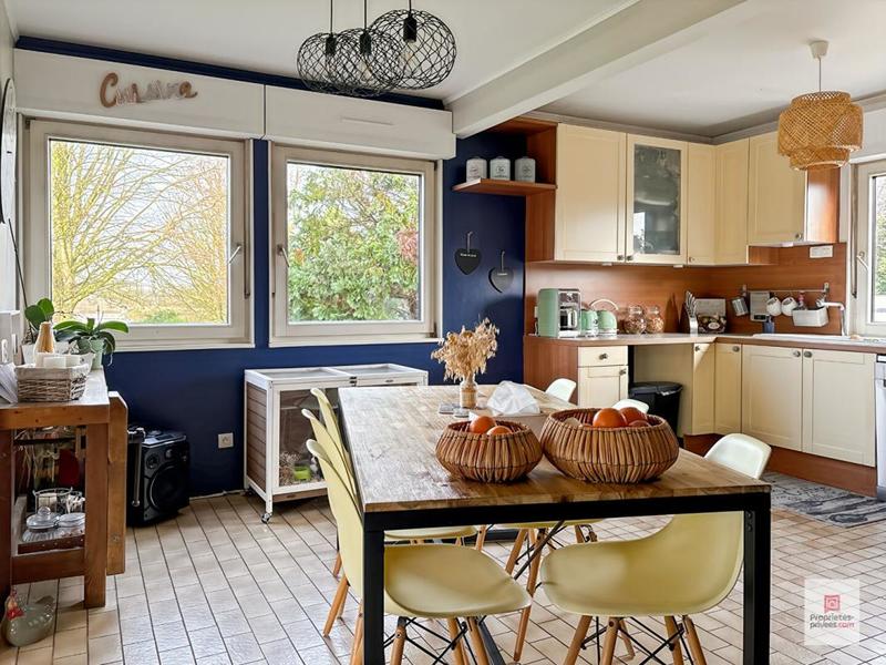 Maison - 165 m² - 7 pièces