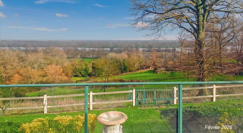 Propriété - 387 m² - 10 pièces