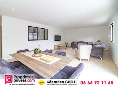 Maison - 104 m² - 5 pièces