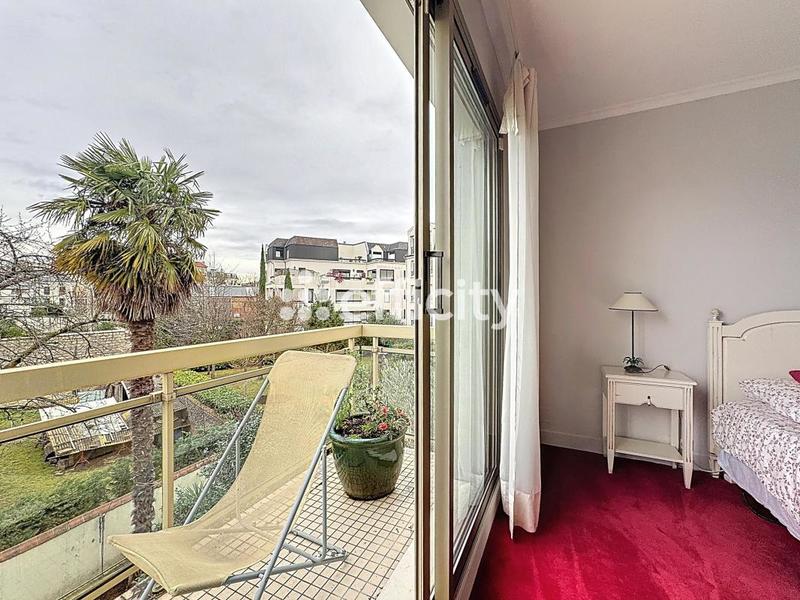 Appartement - 120 m² - 4 pièces