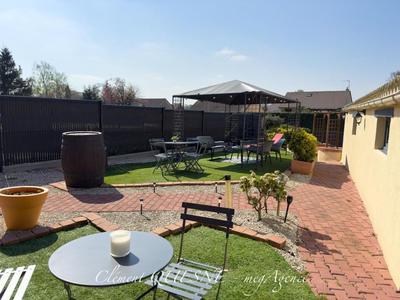 Maison - 121 m² - 4 pièces