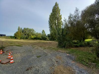 Terrain constructible - 639 m²