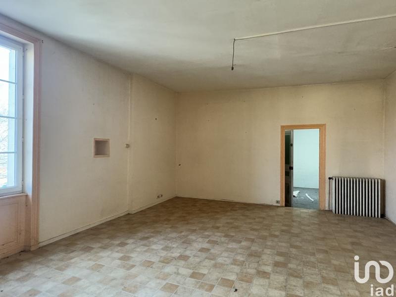 Maison - 300 m² - 5 pièces