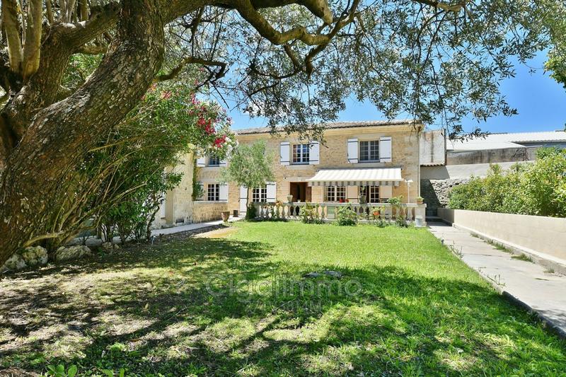 Maison en pierre - 179 m² - 6 pièces