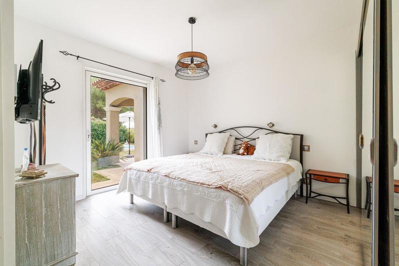 Villa - 164 m² - 4 pièces