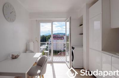 Chambre - 14 m² - 1 pièce