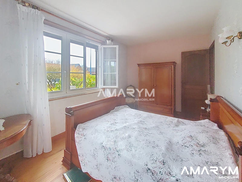 Maison - 180 m² - 6 pièces