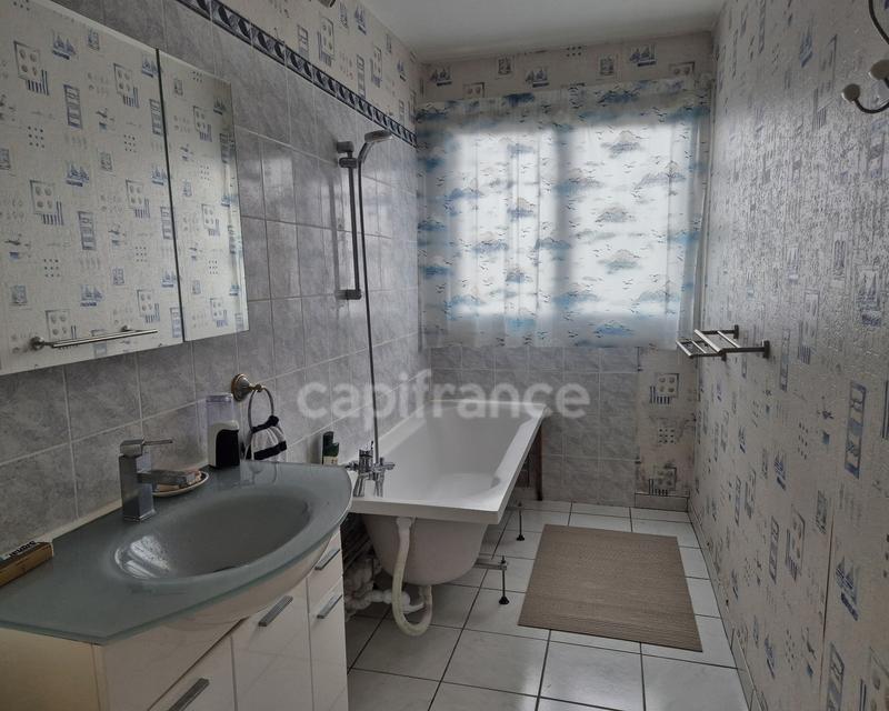 Appartement - 106 m² - 5 pièces