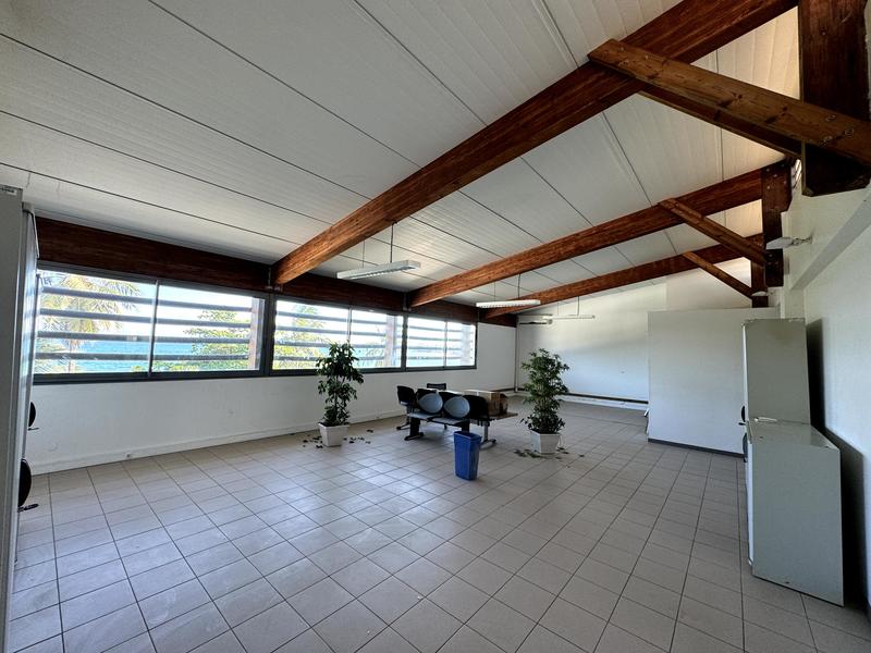 Bureau - 163 m² - 5 pièces