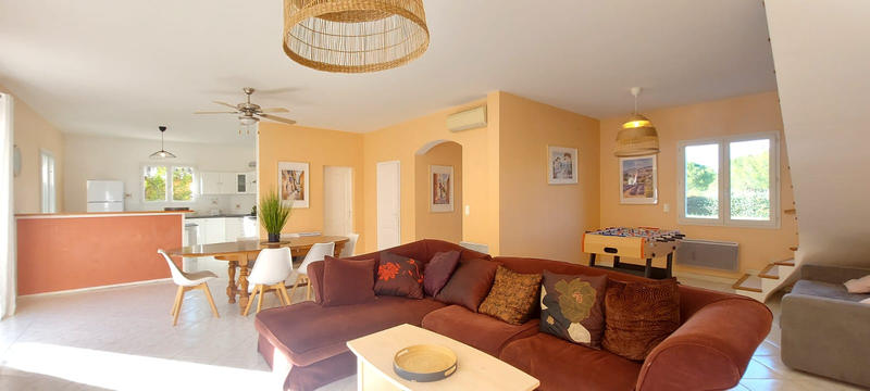 Villa - 223 m² - 6 pièces