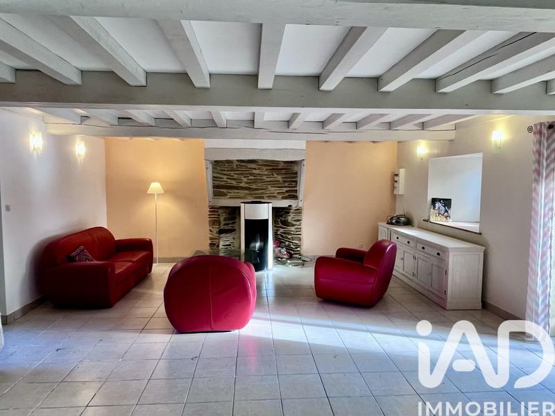 Maison - 234 m² - 12 pièces