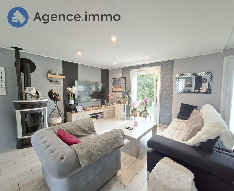 Maison traditionnelle - 135 m² - 6 pièces