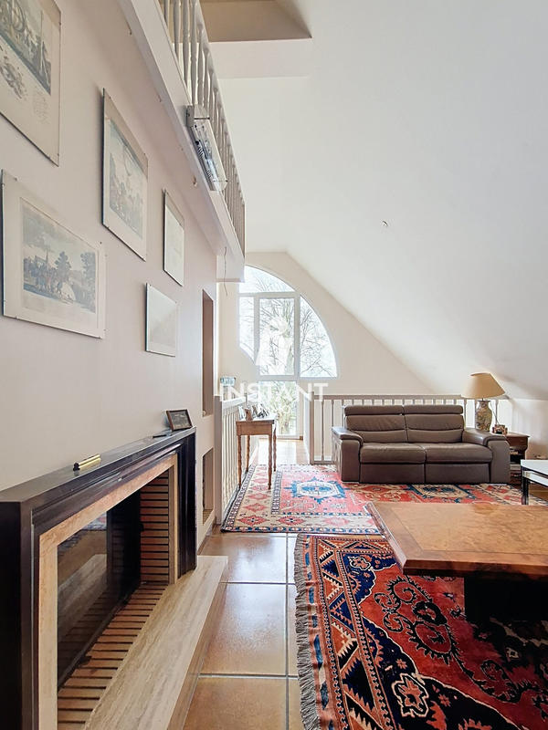 Duplex - 135 m² - 6 pièces