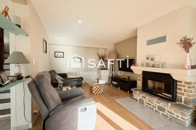 Maison - 120 m² - 6 pièces